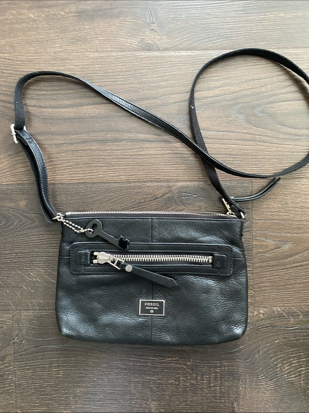 Fossil Black Leather Dawson Crossbody Shoulder Bag Silver Hardware Zip Pocket